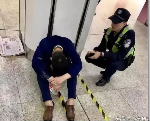 成年人的劫难，只能自渡 