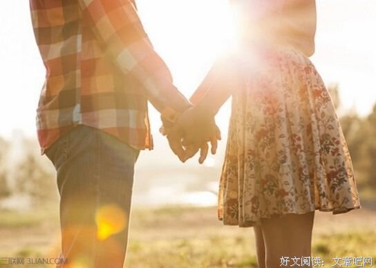 没有钱，我们还能爱多久 