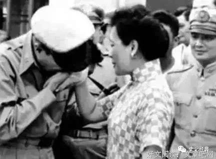 宋美龄这样被士兵占便宜，蒋介石是怎么处理的？ 